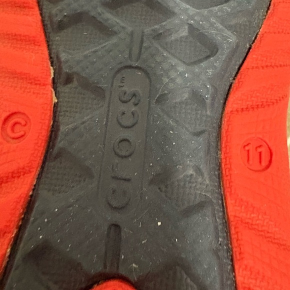 CROCS Swift Blue and Red Water Play Shoes Boy's Kid's Size 11 - Picture 4 of 9